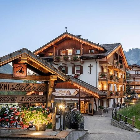 Garni Letizia Bed and Breakfast Campitello di Fassa Εξωτερικό φωτογραφία
