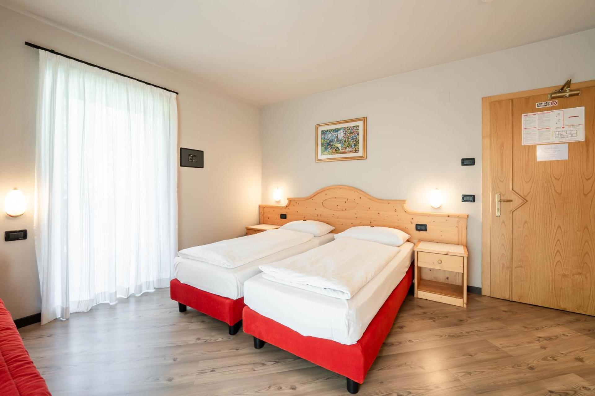 Garni Letizia Bed and Breakfast Campitello di Fassa Εξωτερικό φωτογραφία
