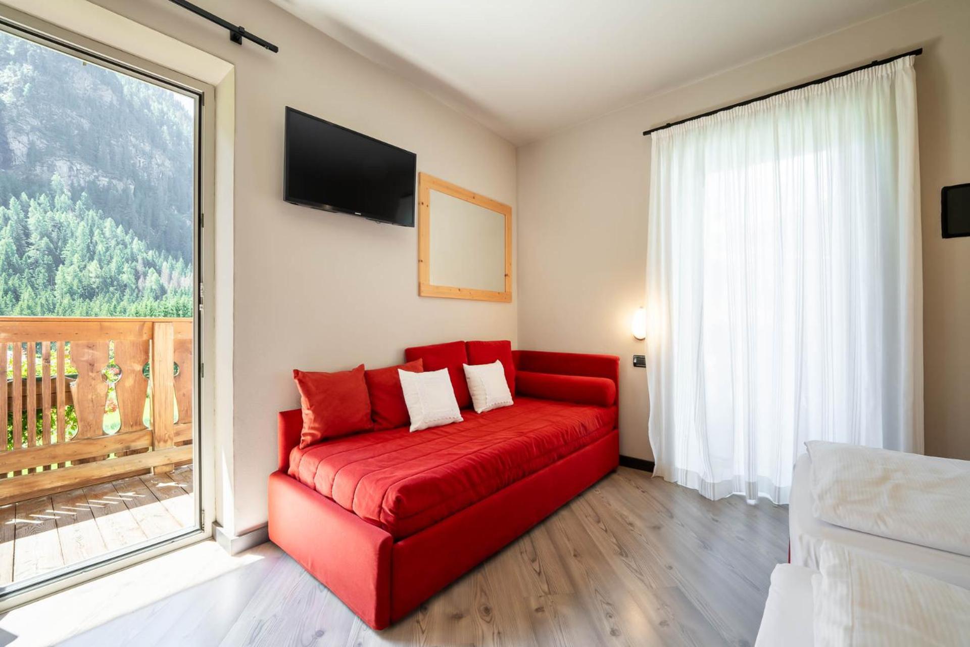 Garni Letizia Bed and Breakfast Campitello di Fassa Εξωτερικό φωτογραφία